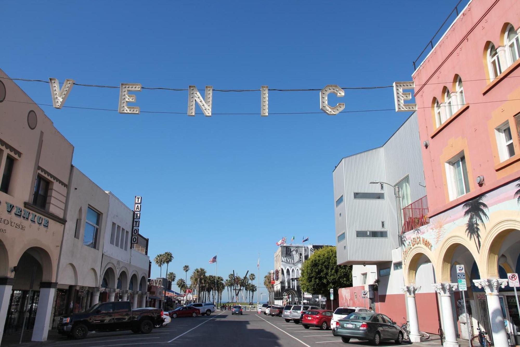 Samesun Venice Beach Hotel & Hostel - Los Angeles — Photos 2